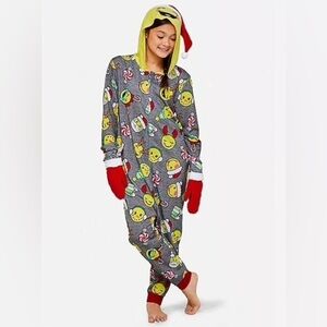 Justice Unisex 18/20 Plus Holiday Christmas Emoji Pajama One Piece Pjs